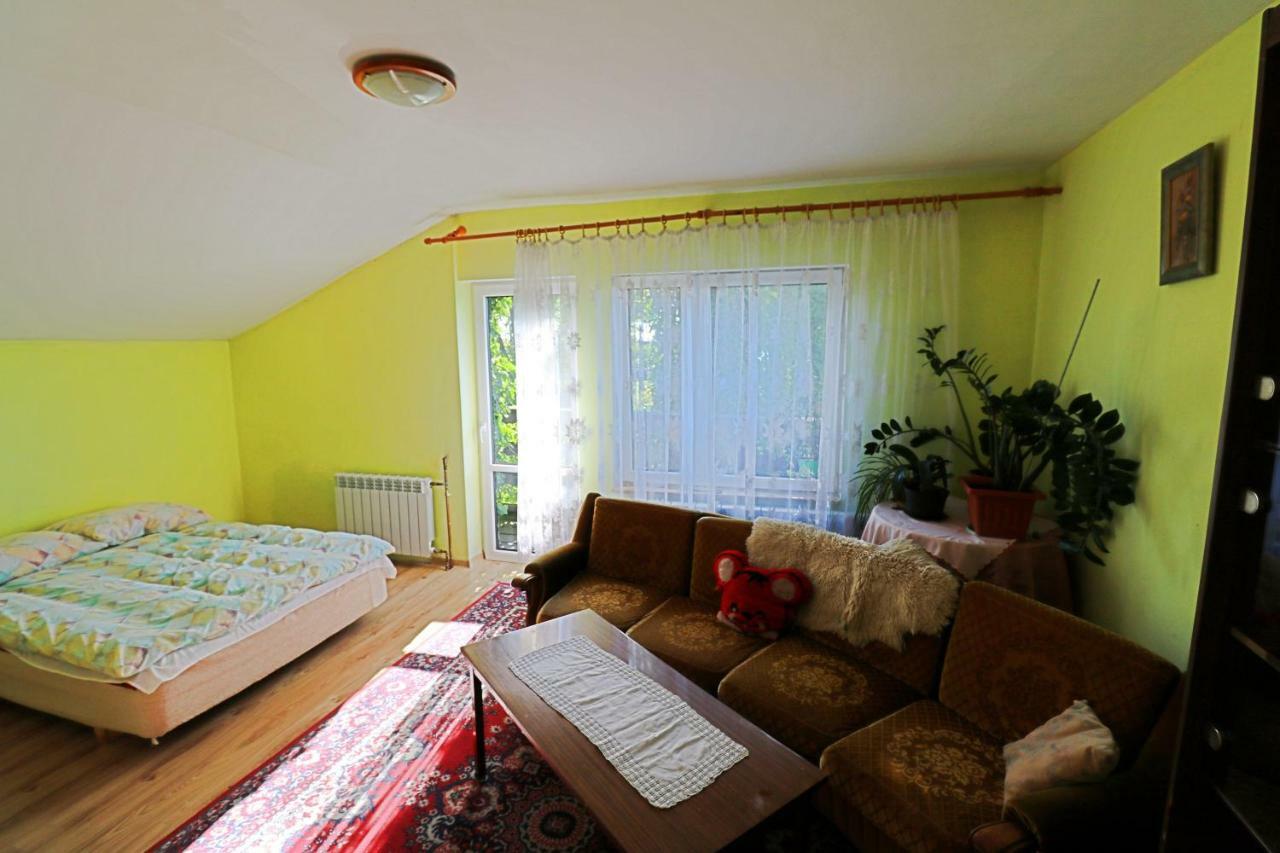 Agroturystyka Tyniok Koniakow Bagian luar foto